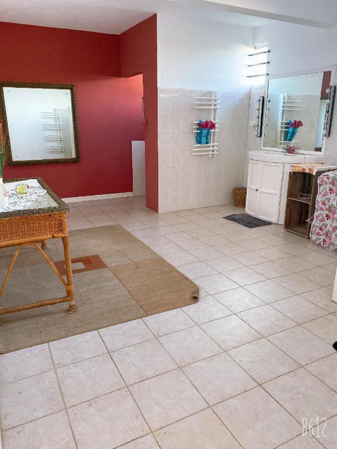 לה גולט Viksh Seaview Apartment מראה חיצוני תמונה