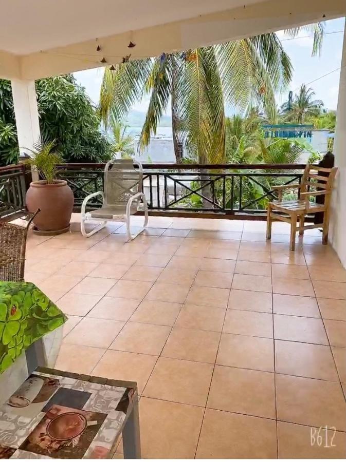 לה גולט Viksh Seaview Apartment מראה חיצוני תמונה