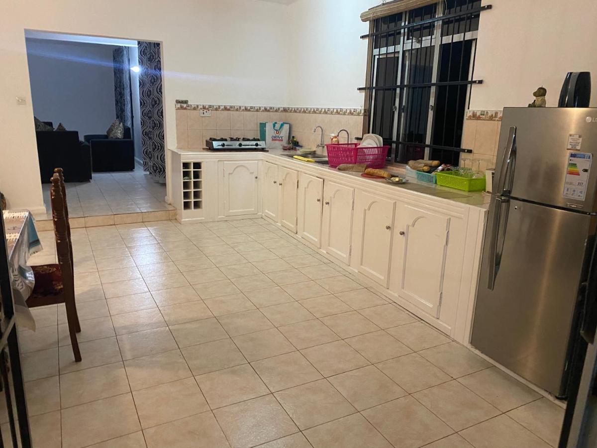 לה גולט Viksh Seaview Apartment מראה חיצוני תמונה